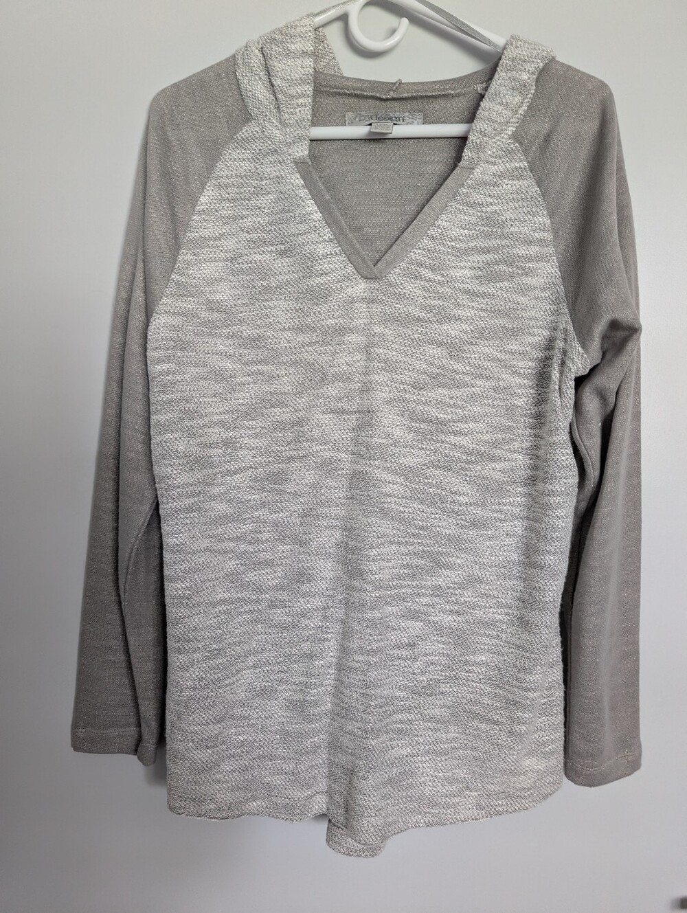 By Design Women's V-Neck Long Sleeve Hooded Pullover — Light Gray